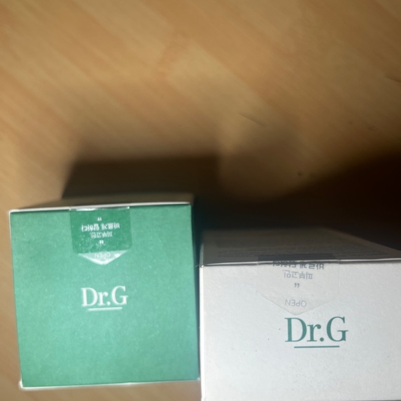 DR G BUNDLE FACE CREAM AND SUNSCREEN KBEAUTY SKINCARE RED BLEMISH line Dr g   In - Picture 3 of 3